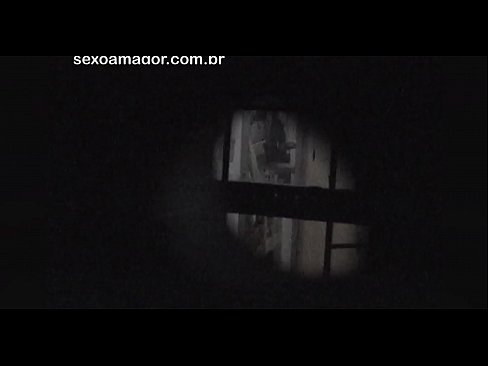 ❤️ Blondie viene segretamente filmato da un voyeur del quartiere nascosto dietro mattoni cavi ️ Video di sessoal it.nudexxx.ru ❌